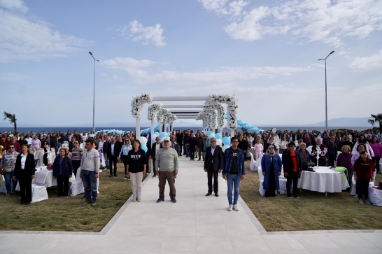 Seferihisar Belediyesi Doğanbey’de düğün salonunu hizmete açtı