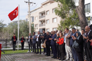 24 Kasım Öğretmenler Günü Seferihisar’da Düzenlenen Törenle Kutlandı