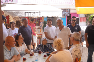 Başkan Vekili Fuat Gümüş Sığacık esnafını dinledi