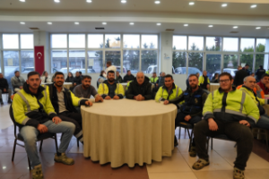 Başkan Yetişkin belediye çalışanlarının yeni yılını kutladı