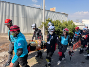SEFERİHİSAR BELEDİYESİ ARAMA KURTARMA EKİBİ TATBİKATTA BAŞARILI OPERASYON GERÇEKLEŞTİRDİ