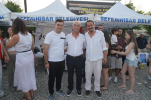 Sanatçılar Şehri’nde TeosFest 2026 coşkuyla başladı