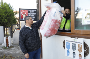 Seferihisar Belediyesi’nden geleceğe yeşil miras; "Sıfır Atık” hareketi