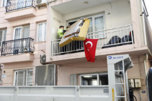 Seferihisar Belediyesi’nden gönüllere dokunan "Sosyal Destek”