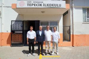 Seferihisar Belediyesi’nden öğrencilere kırtasiye desteği
