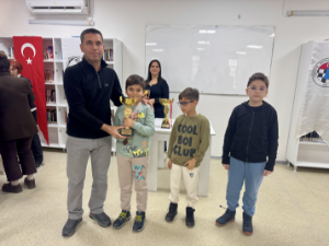Seferihisar Yeni Yıl Satranç Turnuvası sona erdi