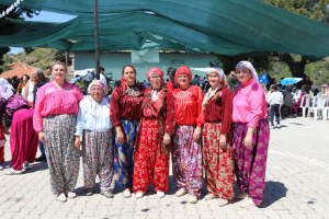 Seferihisar’da bahar üç koldan geldi: "Hıdırellez Coşkusu” ilçeyi sardı