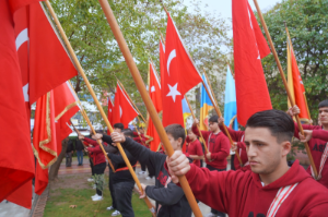 Seferihisar'da Cumhuriyet Bayramı coşkusu başladı