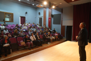 Seferihisar'da öğrenmenin yaşı yok