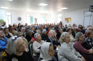 Seferihisar’da "Sağlıklı Yaşlanma” Söyleşisi’ne yoğun ilgi