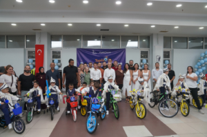 Seferihisar'da toplu sünnet çoşkusu