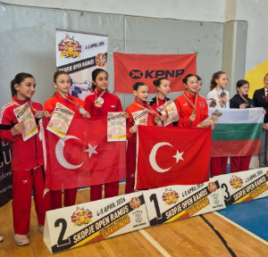 Seferihisar’ın "Altın Çocukları” Avrupa yolunda kürsüyü bırakmıyor