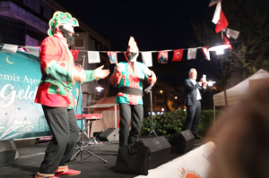 Seferihisar’ın kalbinde bin kişilik "İftar Sofrası” kuruldu