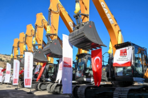 TBB’den Seferihisar Belediyesi’ne çöp kamyonu desteği