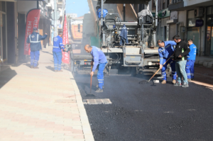 TEMEL CİNGÖZ CADDESİ’NDE SONA GELİNDİ, ESNAFIN YÜZÜ GÜLDÜ
