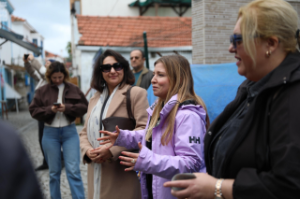 Türkiye’nin "Turizm Elçileri” Seferihisar’da buluştu; İzmir Rehberler Odası’ndan 45 Kişilik Rehber Grubuna İon Rotası ve Kültür Rotaları Eğitimi