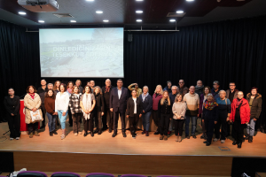 Türkiye’nin "Turizm Elçileri” Seferihisar’da buluştu; İzmir Rehberler Odası’ndan 45 Kişilik Rehber Grubuna İon Rotası ve Kültür Rotaları Eğitimi