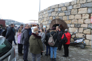 Türkiye’nin "Turizm Elçileri” Seferihisar’da buluştu; İzmir Rehberler Odası’ndan 45 Kişilik Rehber Grubuna İon Rotası ve Kültür Rotaları Eğitimi