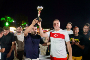 Ürkmez’de Zafer Kupası’nın şampiyonu Satmusa Ürkmez