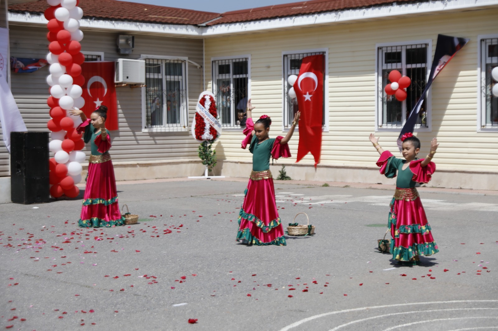 23 Nisan Seferihisar’da coşkuyla kutlanıyor