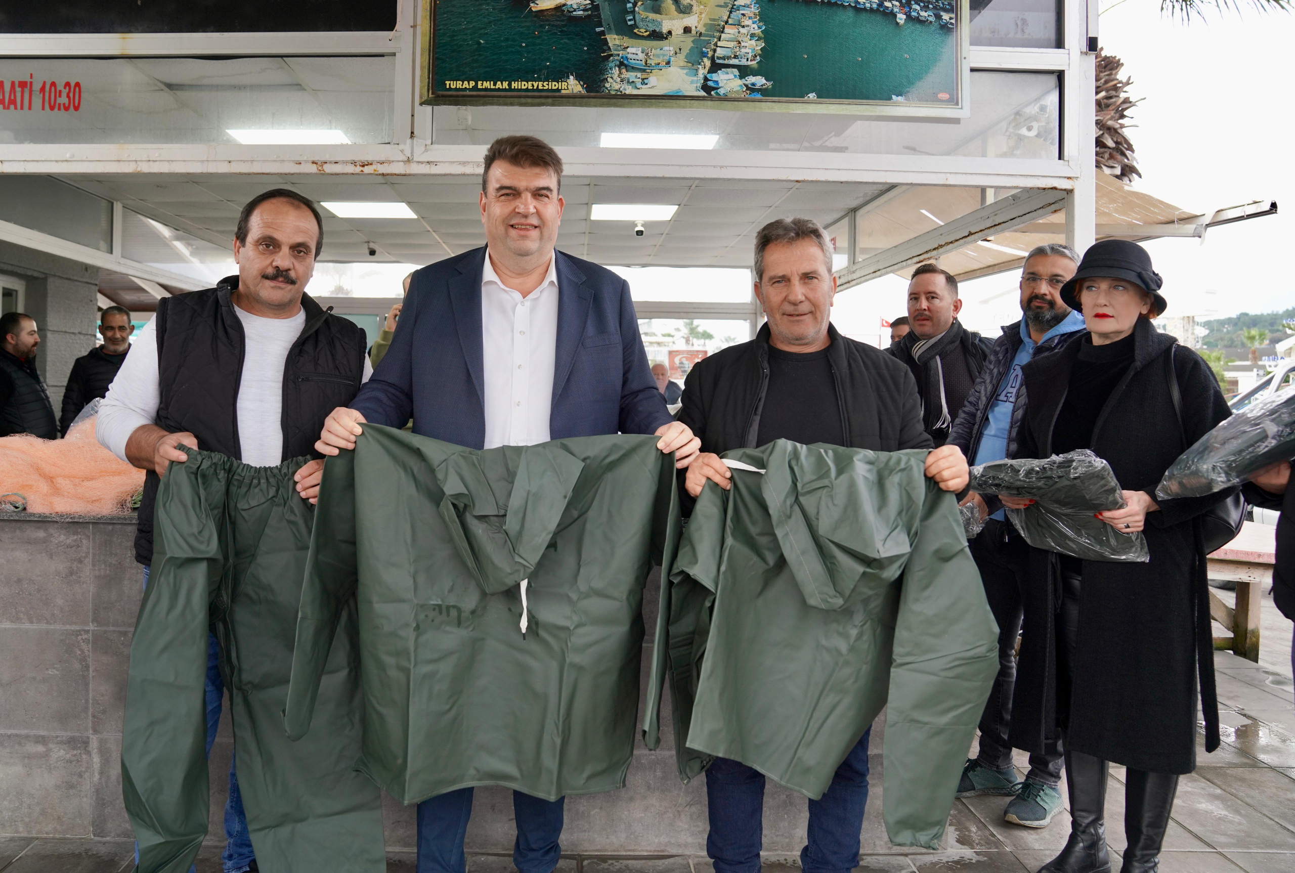 Belediyeden balıkçılara destek