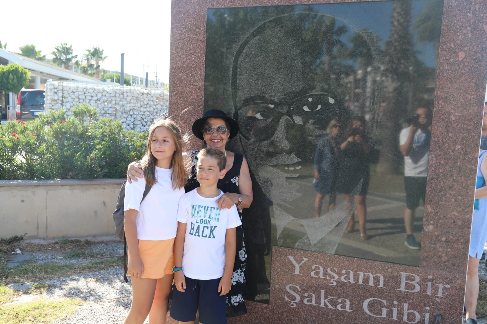 Gazeteci Yazar Teoman Erel 30. ölüm yıldönümünde unutulmadı