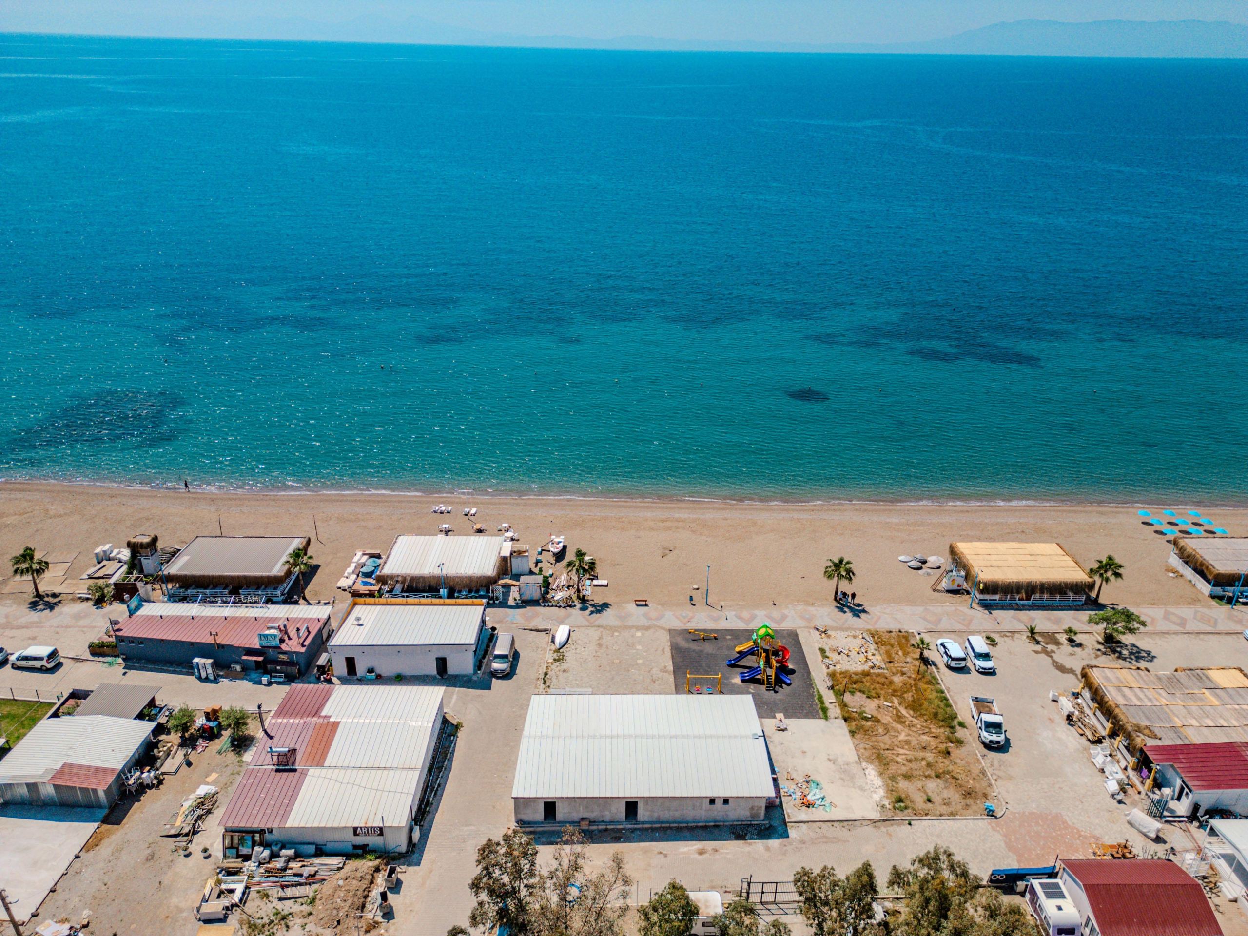 Seferihisar Belediyesi’nden Ürkmez’e denize sıfır sosyal tesis