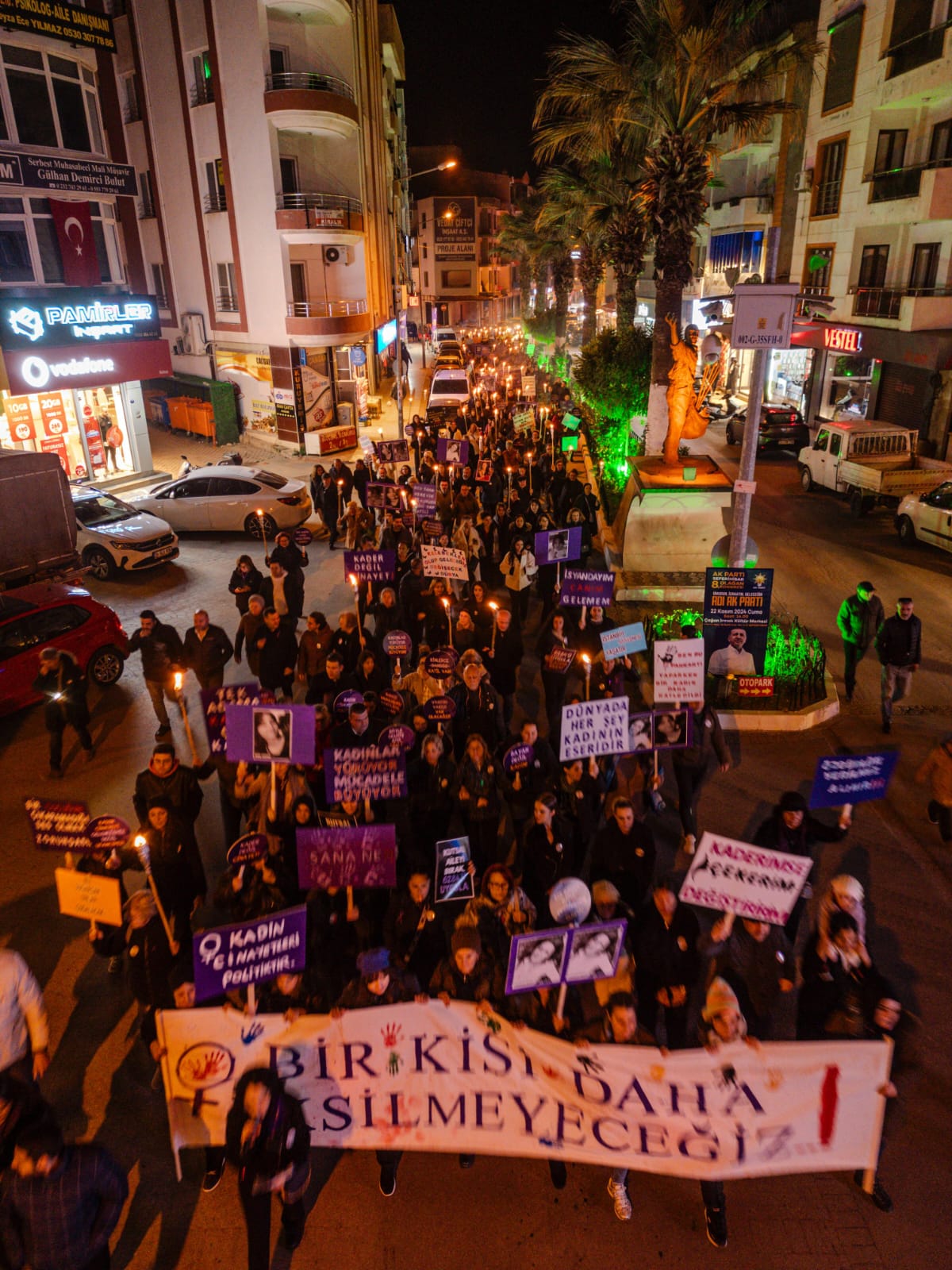 Seferihisar kadına yönelik şiddete karşı mücadelenin sesi oldu