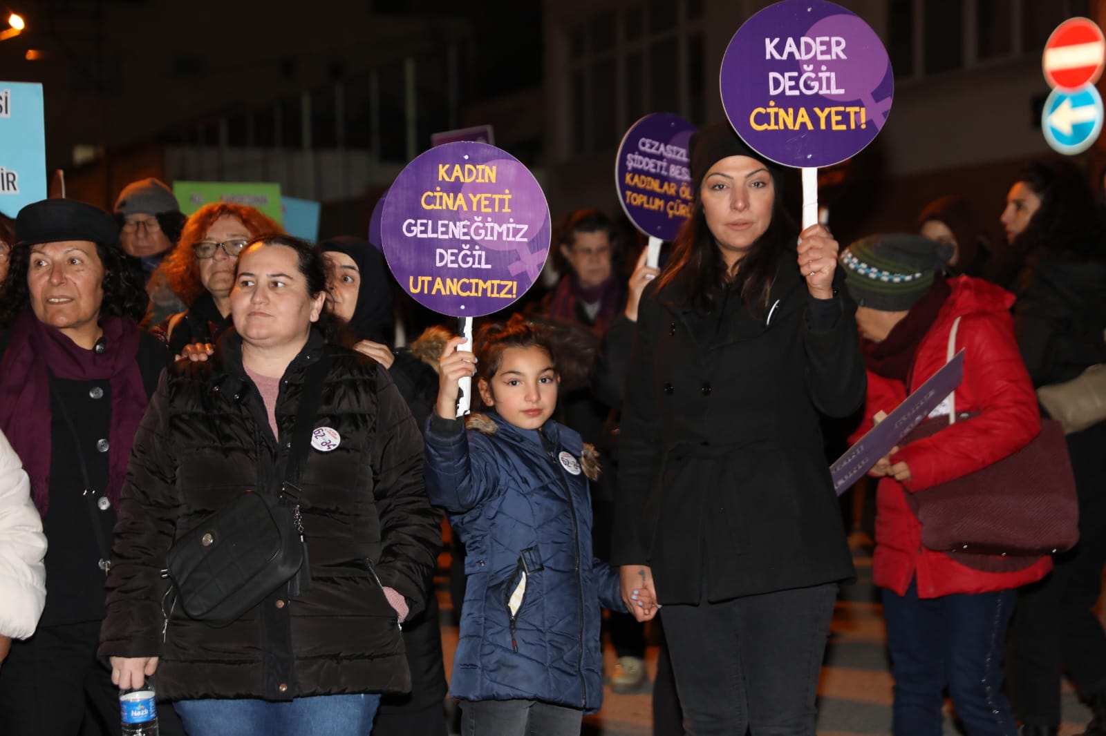 Seferihisar kadına yönelik şiddete karşı mücadelenin sesi oldu