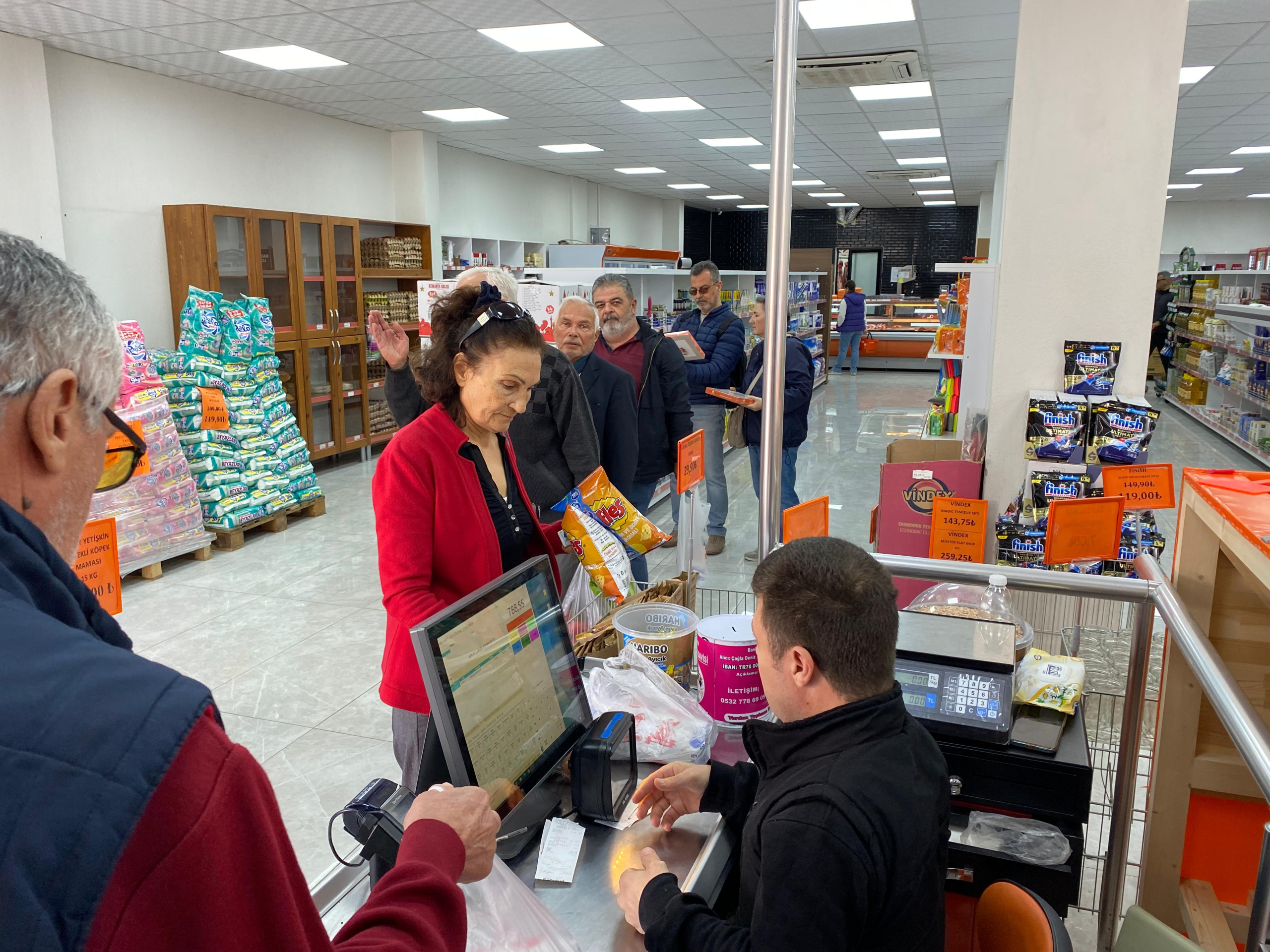 Seferihisar’a Ramazan bereketi erken geldi