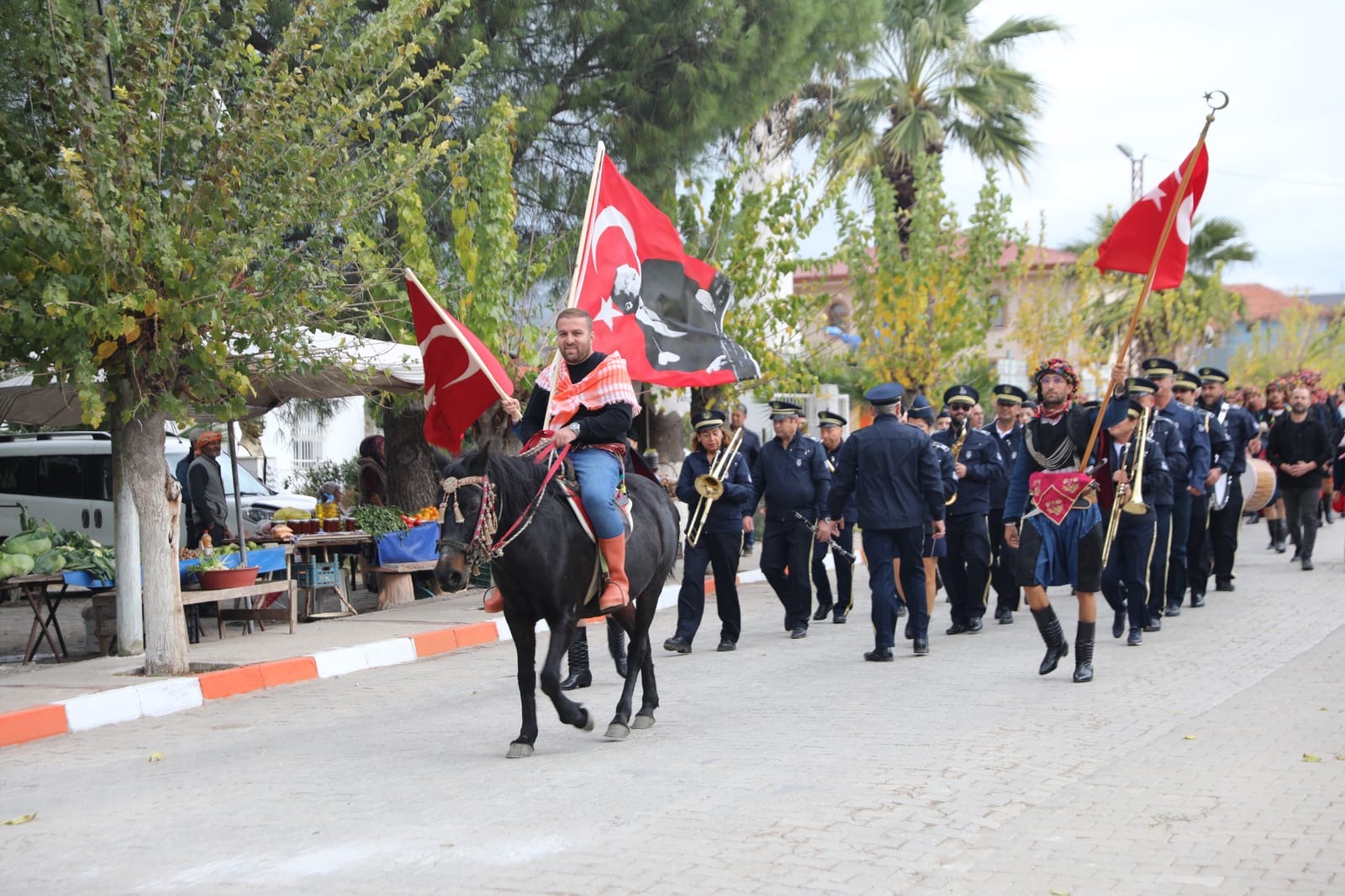 Zeytin Hasadı ilk kez festival olarak kutlandı